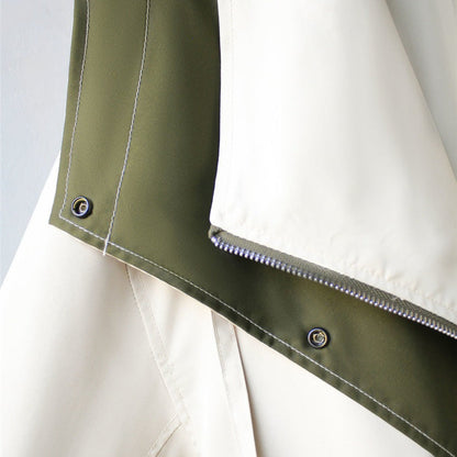 Louis – Sophisticated jacket designed to shield against adverse weather conditions.